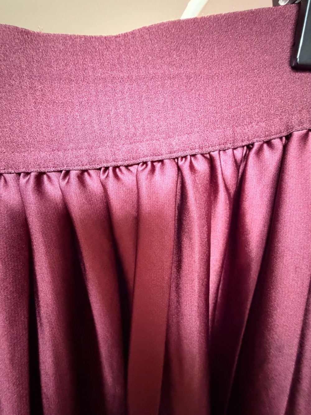 Lululemon Satin Pleated Midi Skirt | Size S - Picture 4 of 9